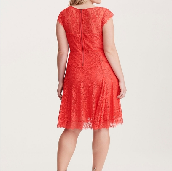 Torrid Sz1 Coral Floral Lace Skater Dress NWT - Picture 2 of 8